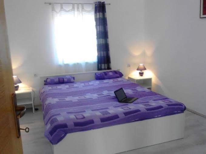 Karin Apartmani Hani กอร์นยิ คาริน ภายนอก รูปภาพ